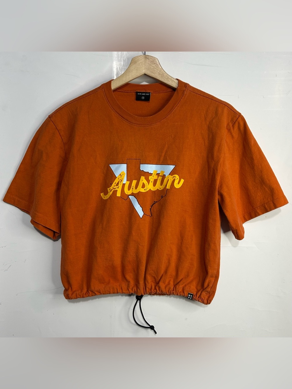 5 for $25🔥HYPE & Vice Cropped Austin Burnt Orange Longhorns T-Shirt Small